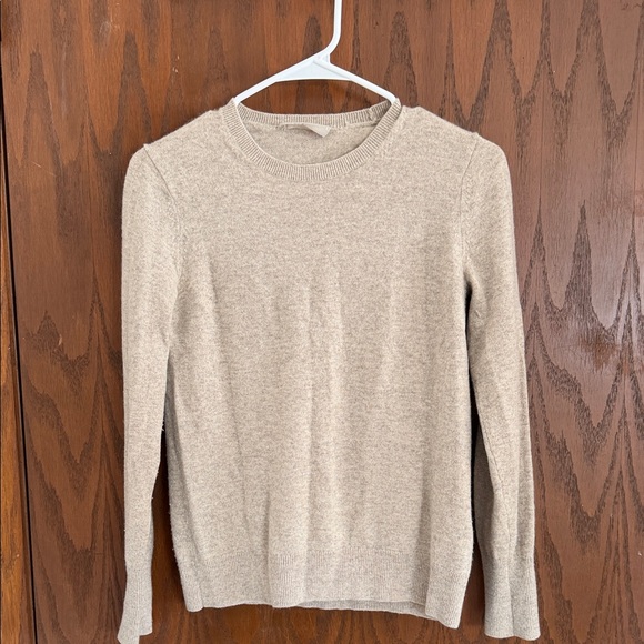 Everlane Sweaters - Everlane Women's  cashmere Sweater in Beige